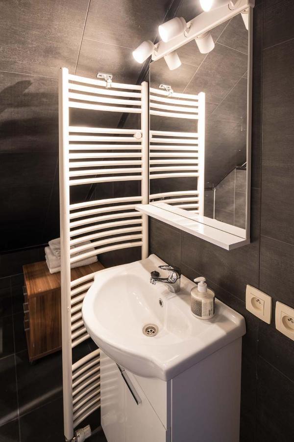 Logies De Blauwe Regen Apartment Беверен Екстериор снимка