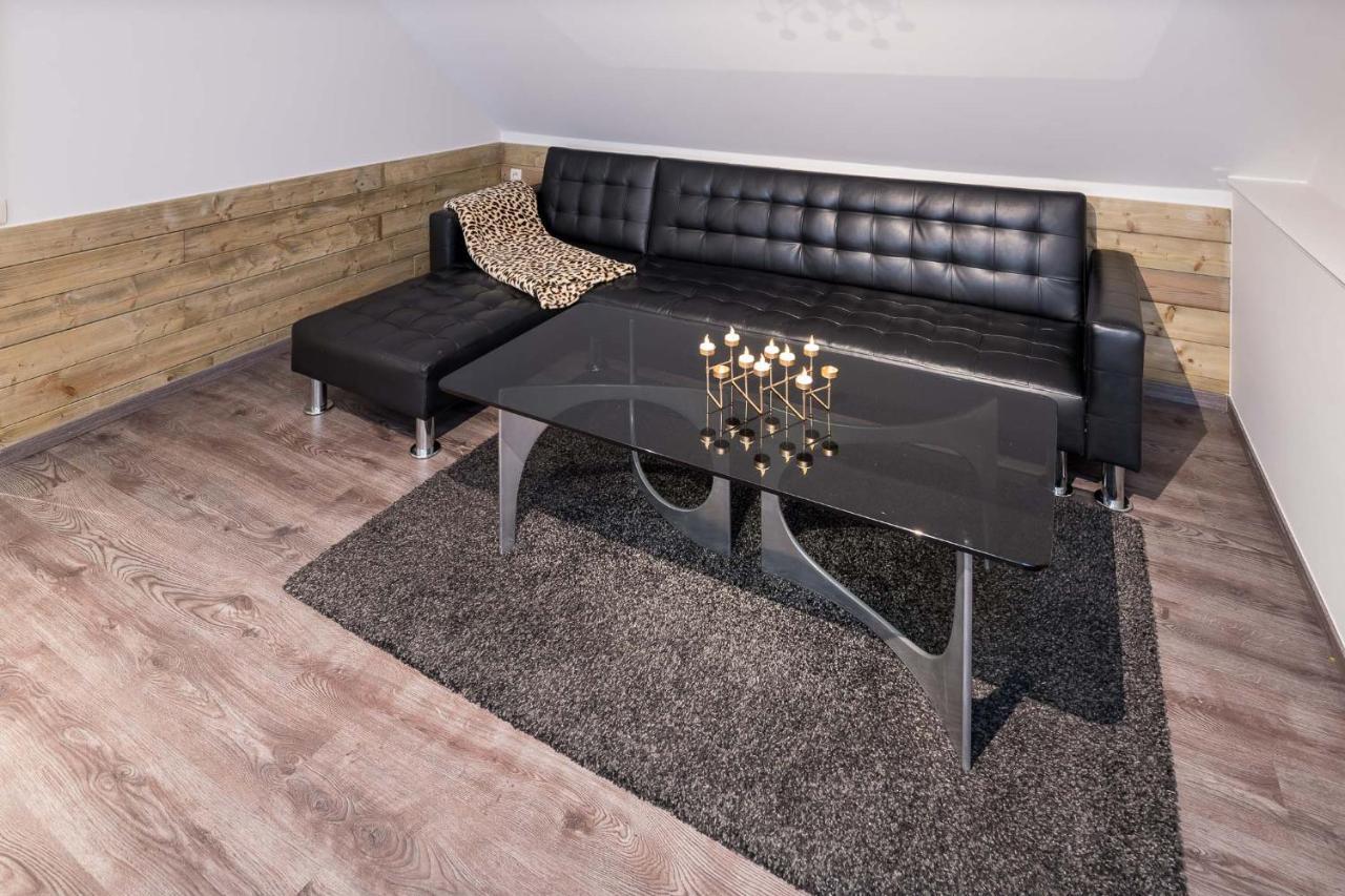 Logies De Blauwe Regen Apartment Беверен Екстериор снимка