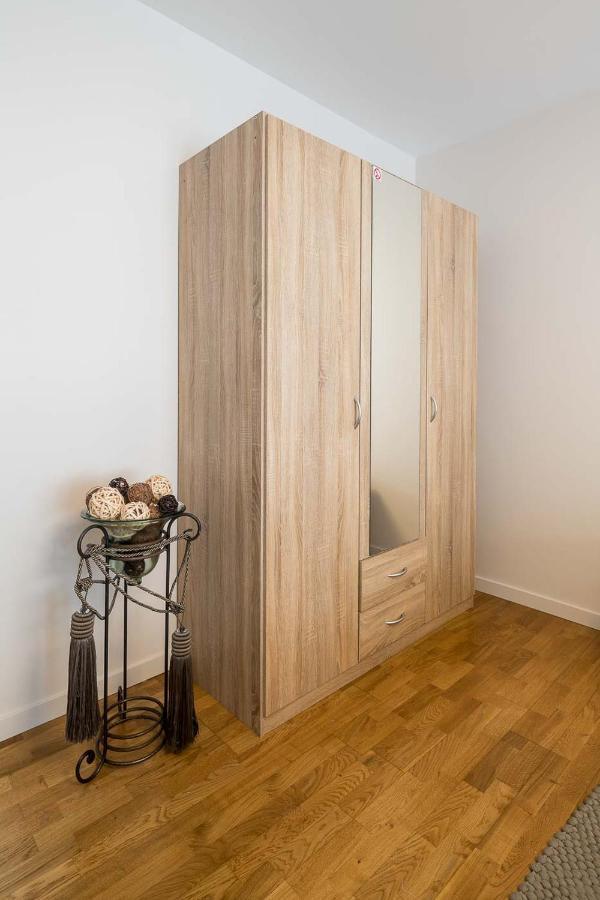 Logies De Blauwe Regen Apartment Беверен Екстериор снимка